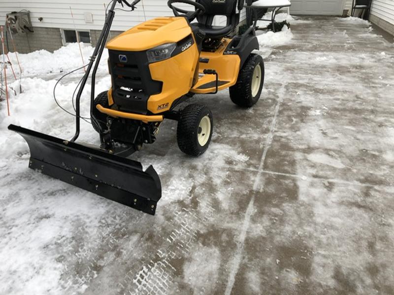 Cub cadet snow online blower lowes