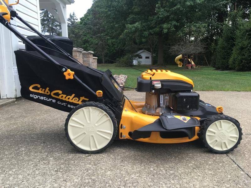 Cub Cadet SC300K Self-Propelled Mower