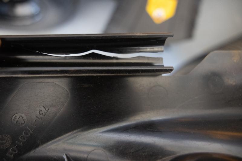 Bagger mounting bracket