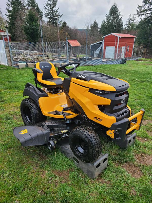 Cub Cadet bidirectional XT2 GX 54