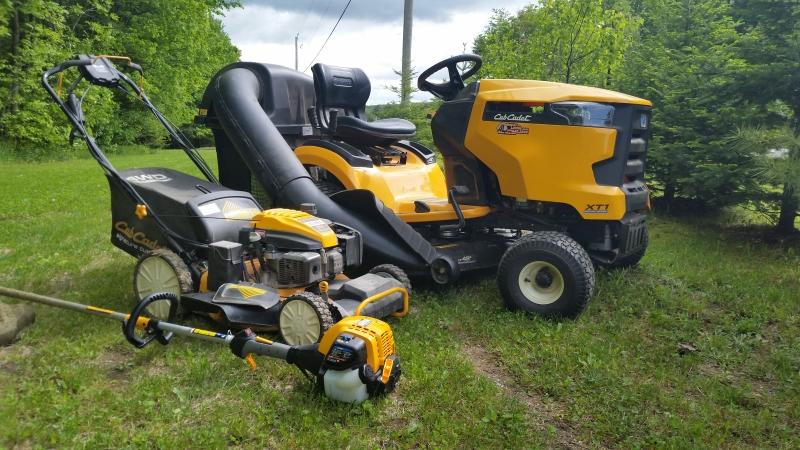 Cub Cadet weed wacker line change 