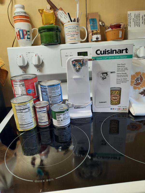 Opens multiple sizes of cans!