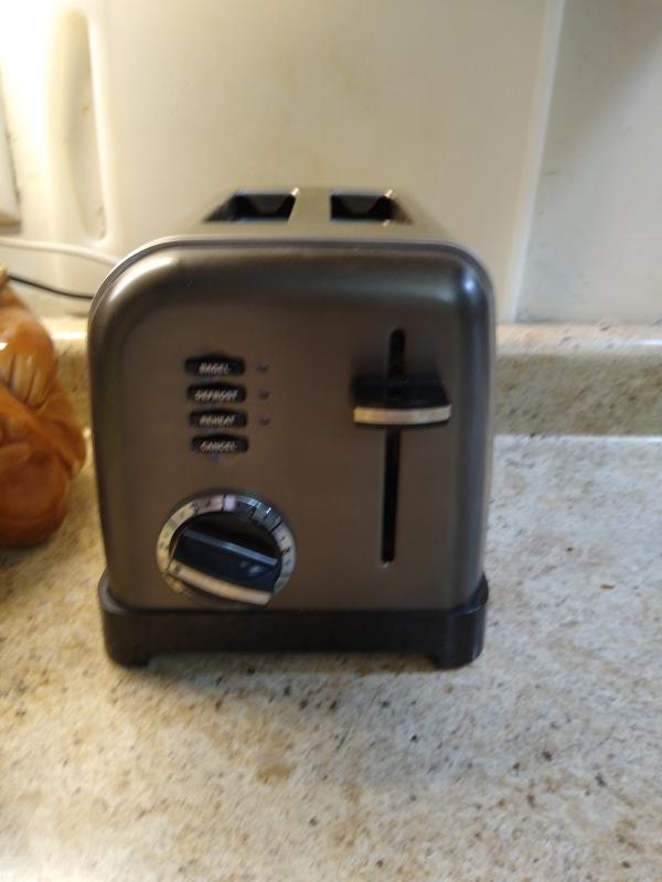 Cuisinart Classic Two-Slice Toaster + Reviews