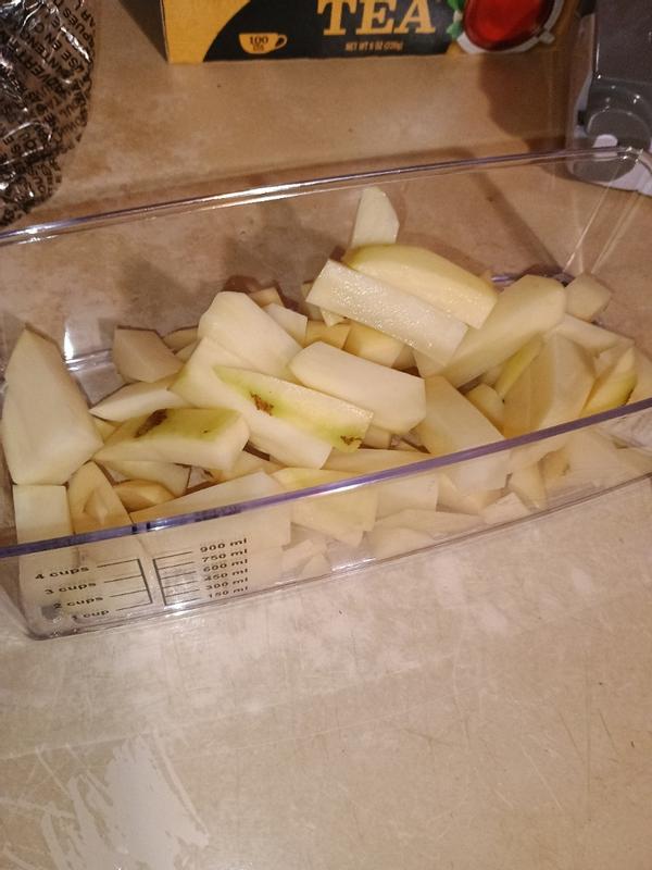 Cut potatoes