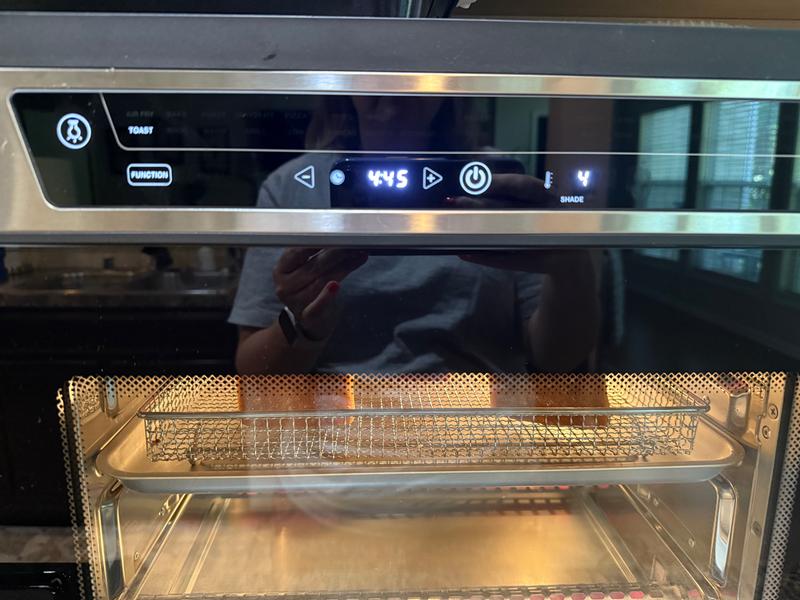 Easily see what you are cooking