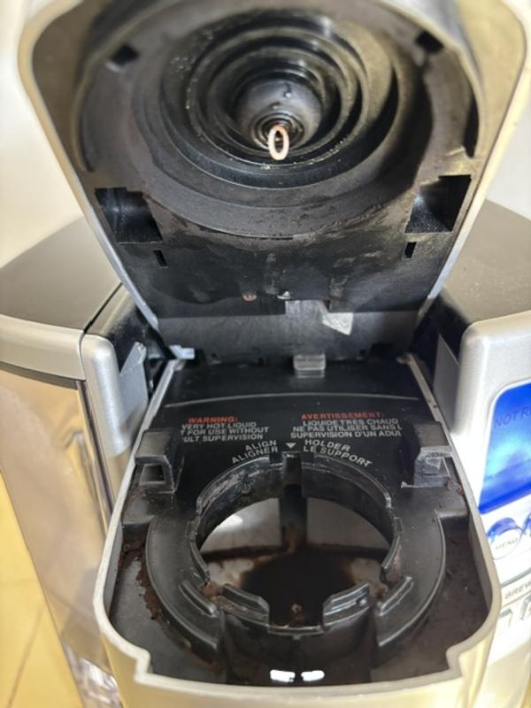 Needle above the filter cup insert.