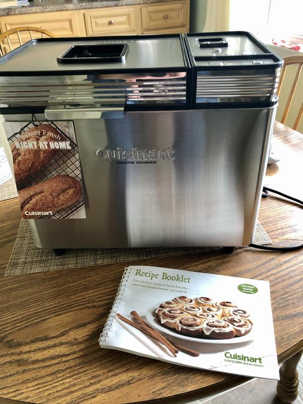 Cuisinart Convection Bread Maker Machine CBK-200 680 watts 2-lbs