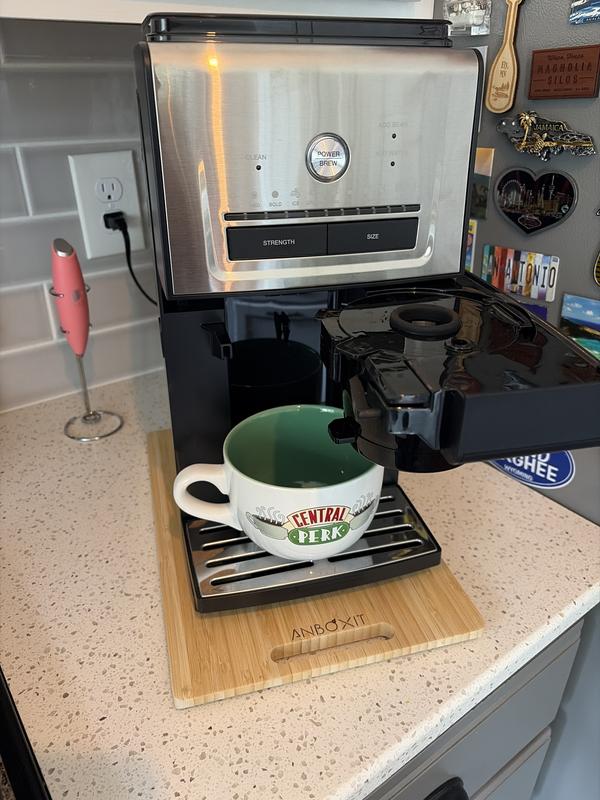 Customer carousel item 6.