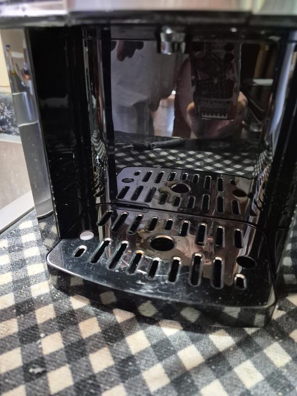 Customer carousel item 9.