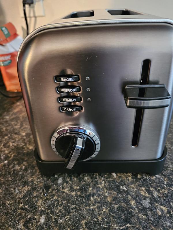 2-Slice Classic Stainless Steel Toaster - Cuisinart