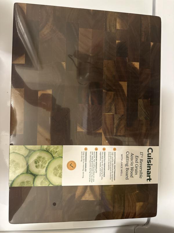 Reversible chopping board