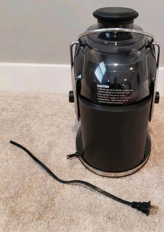 Compact Juice Extractor - Cuisinart