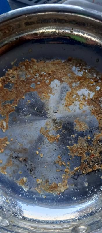 This has been cook in induction hub level 2 heating not even high heating very poor very very poor. Even can fry an egg it stick and burn with low heat