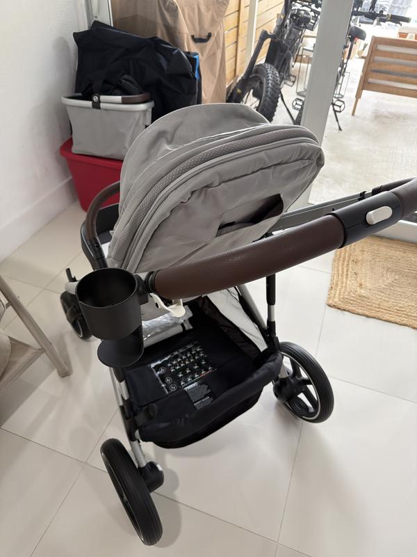 Review Thumbnail Image 0 1215319678