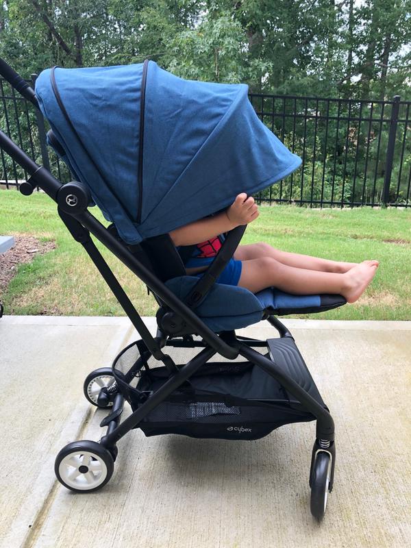 Nice large sun shade!