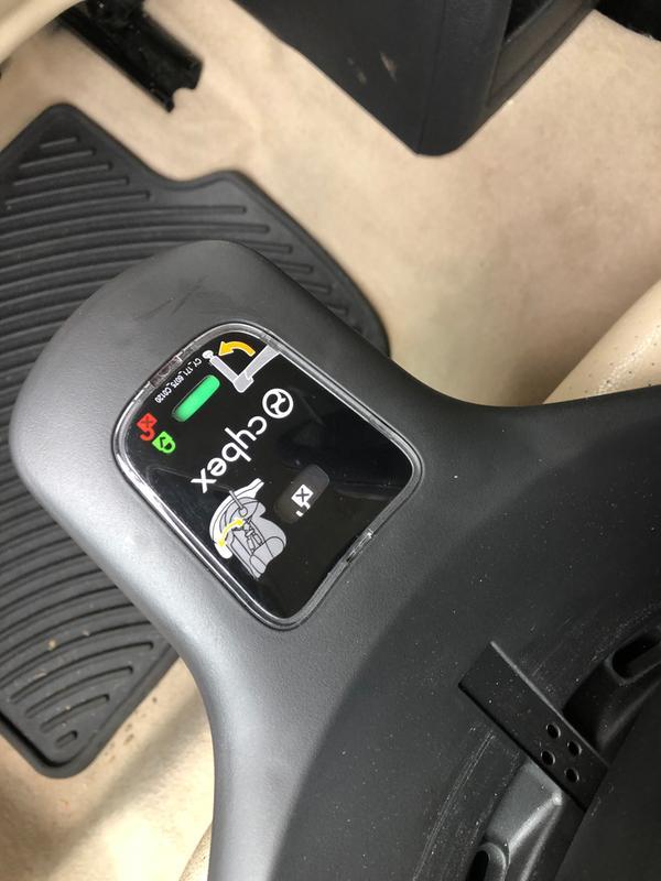 Load leg base showing "x" for the seat is not clicked into place.