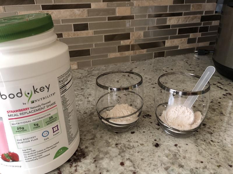 BodyKey by Nutrilite™ Meal Replacement Shake Mix – Strawberry