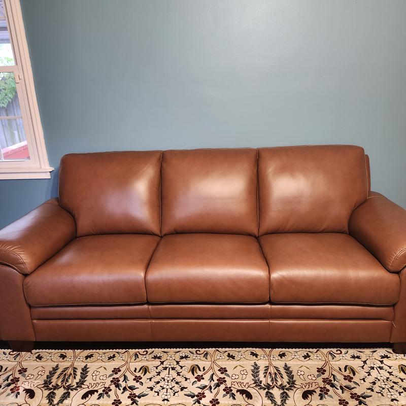 New sofa in nutmeg