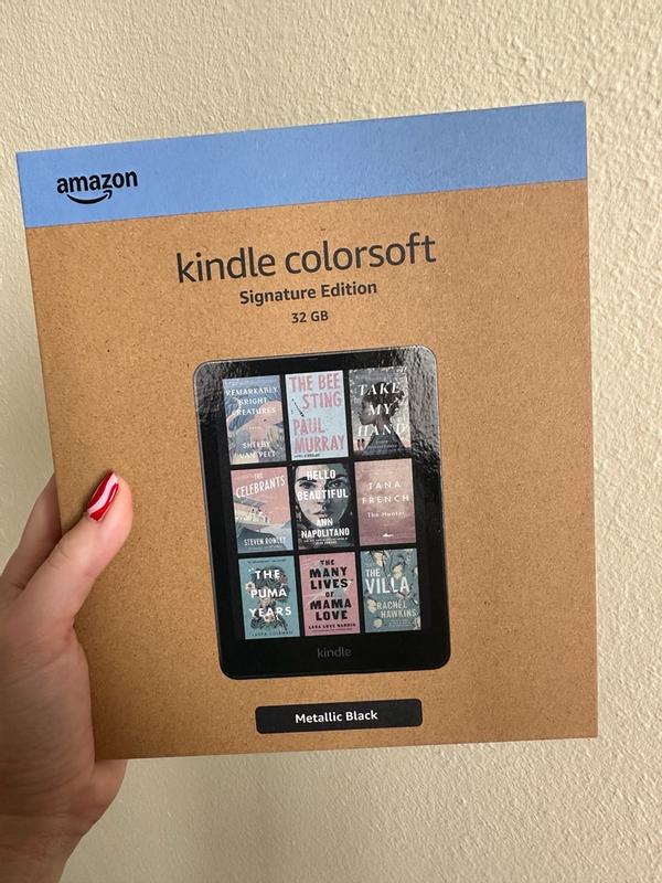 Amazon Kindle Colorsoft with a Glare-Free Display | Abt