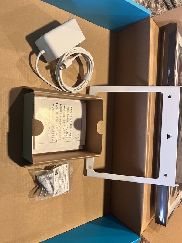 Comes with wall mount hardware