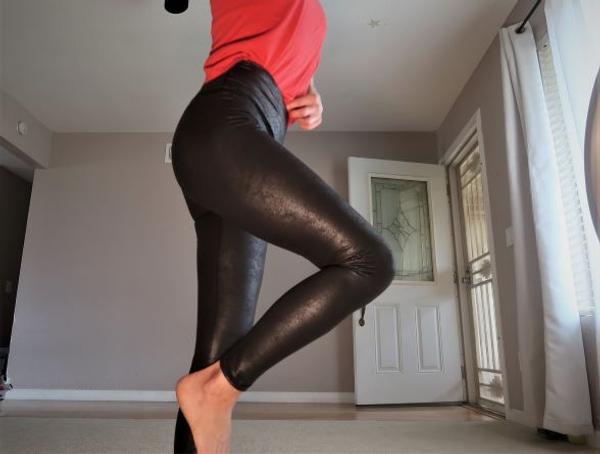 Spanx vs Aerie crackle leggings review - Here For It All blog