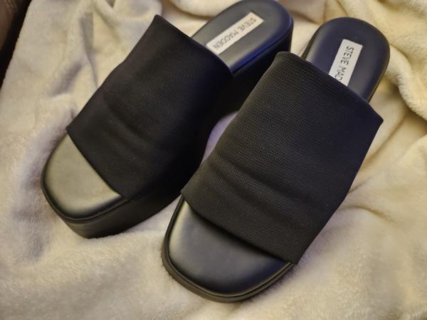 Steve Madden Women's Slinky30 Sandal