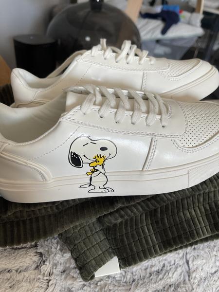 Snoopy cute sneakers online