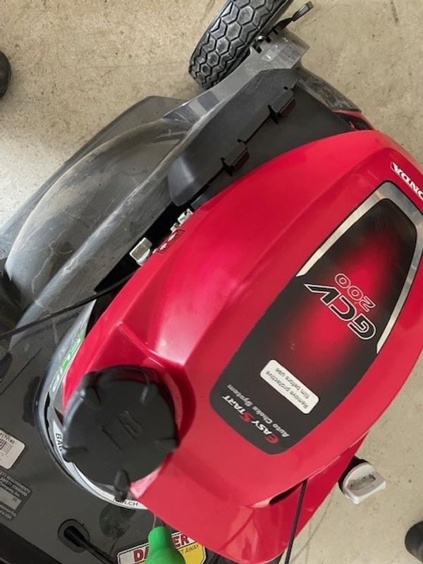 Honda Hrx 21 in Gas Self propelled Lawn Mower with 201 cc Engine in the Gas Push Lawn Mowers department at Lowes