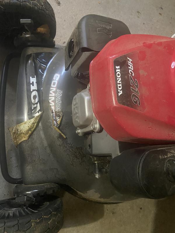 Honda lawn best sale mower leaking gas