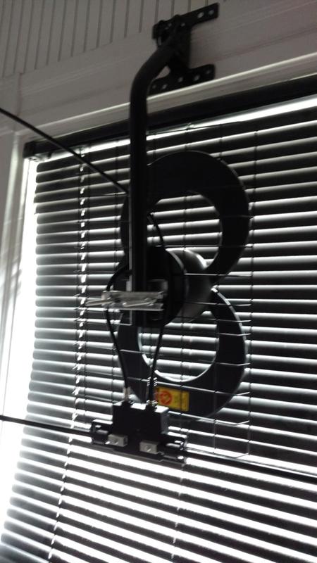 Antenna in window