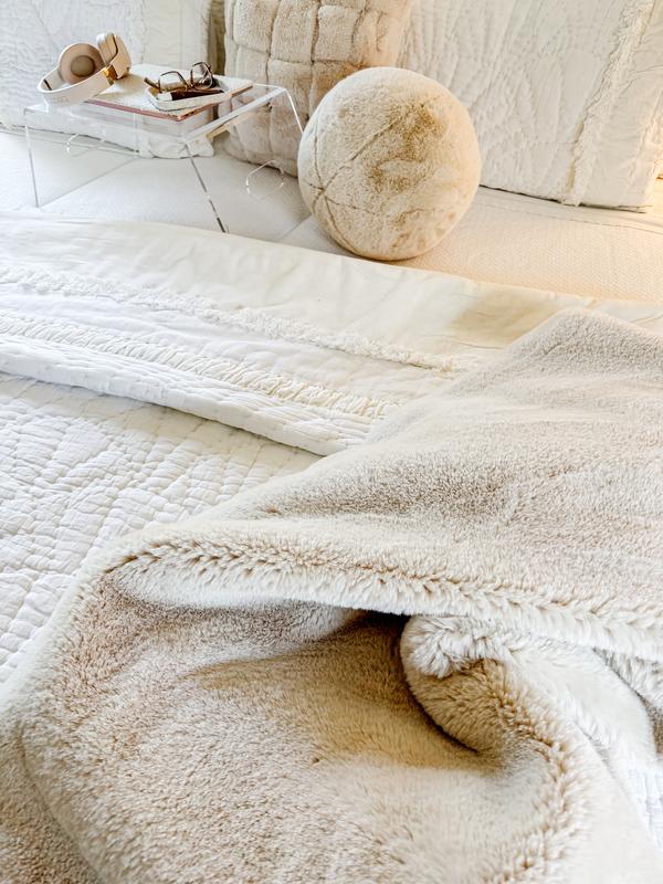 Gillian Plush Gauze Quilt | AnthroHome