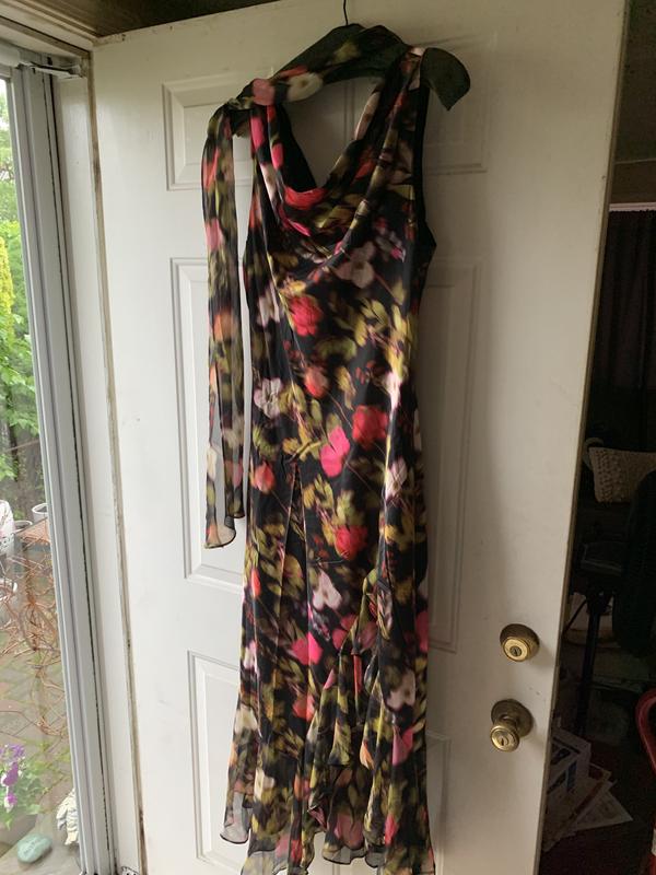 en saison maura midi dress En Saison Maura Midi Dress at MarketFair Shoppes in Princeton, NJ