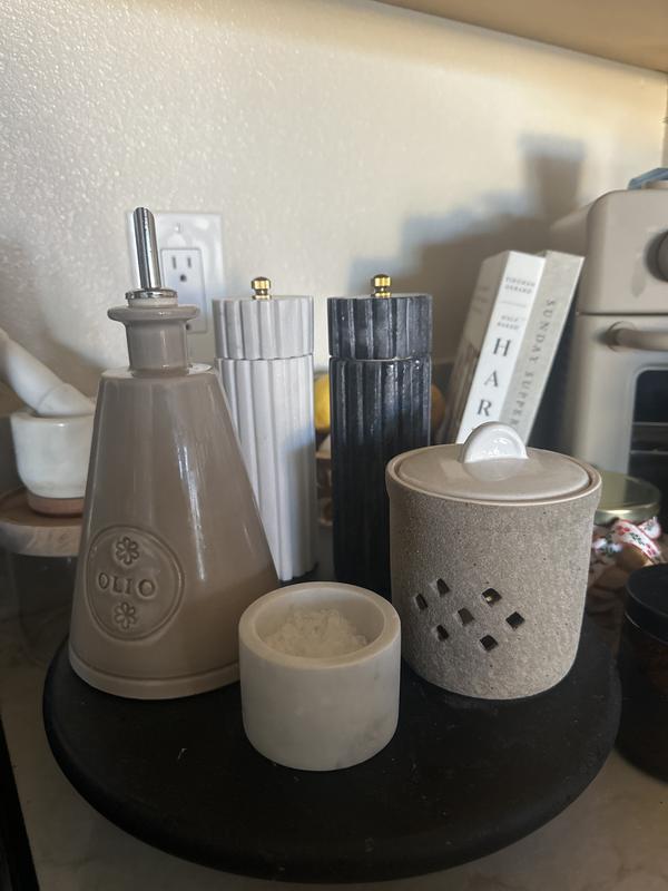 Ribbed Marble Grinder