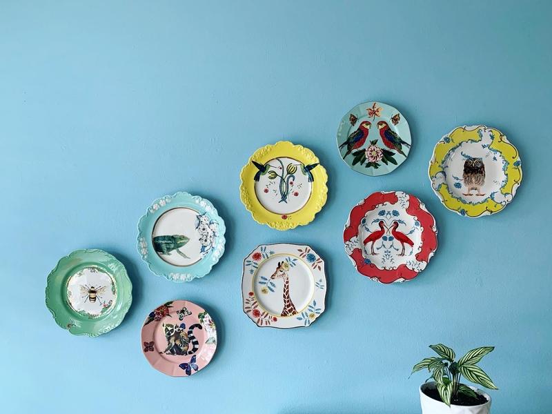 アンソロポロジー Lou Rota Natural Table 皿 キリン 梟 Lou Rota Mother Nature Dessert Plate | AnthroHome