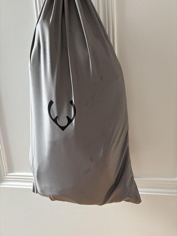 Customer photo for "From Work to Weekend The Only Bag I Need"