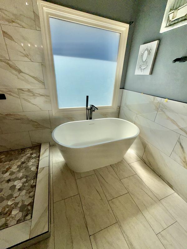 【Abdo 】オアシス&ランシド セット FT-AZ099 - ANZZI Zenith Series 5.58 ft. Freestanding Bathtub in White