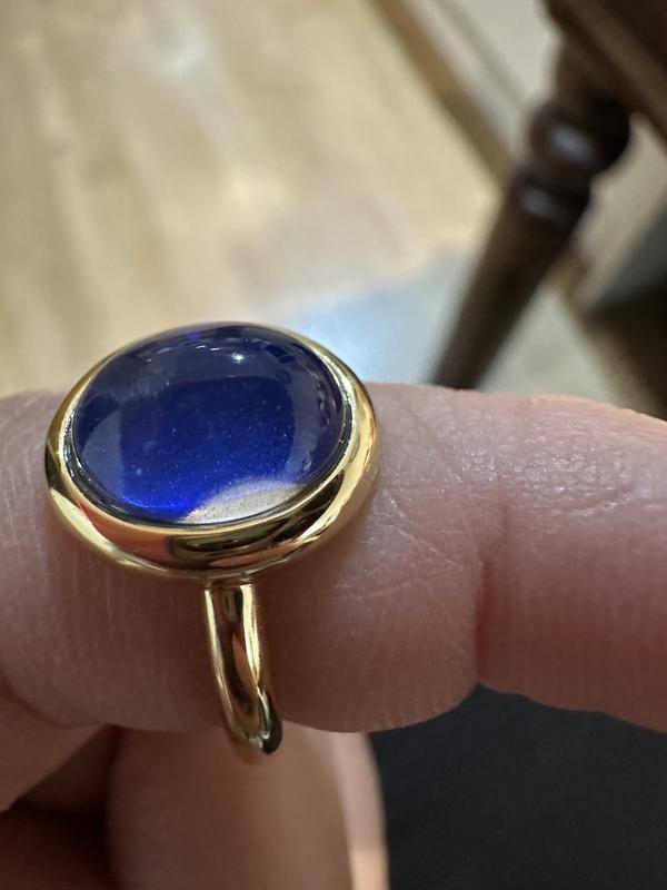 Customer carousel item 1.