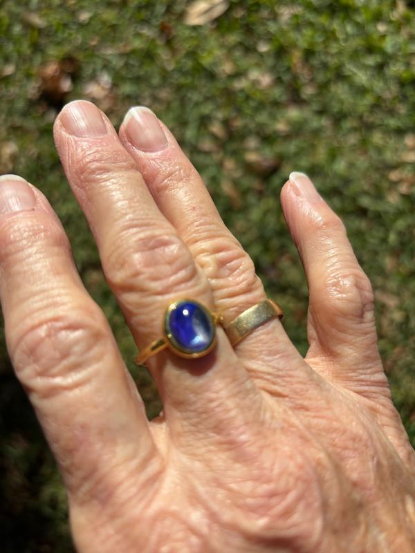 Customer carousel item 4.