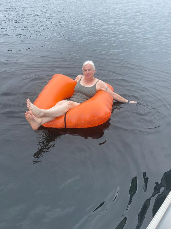 Review Thumbnail Image 0 344989250