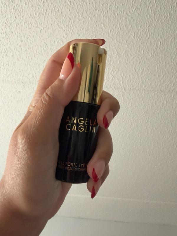 Customer photo for "Nice silky cream"