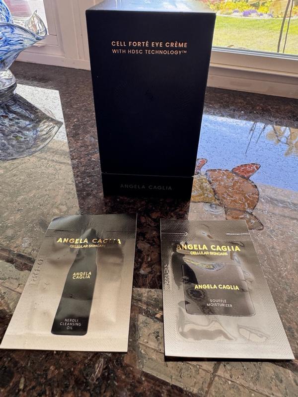 Customer photo for "Thick eye cream"