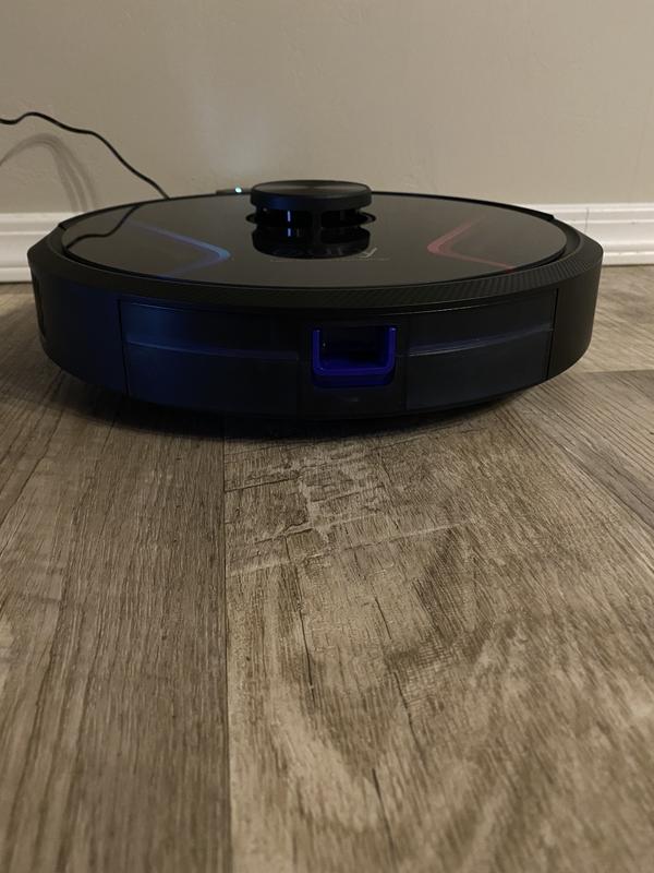 Eufy RoboVac X8 Hybrid review: This bot does double duty on dirt