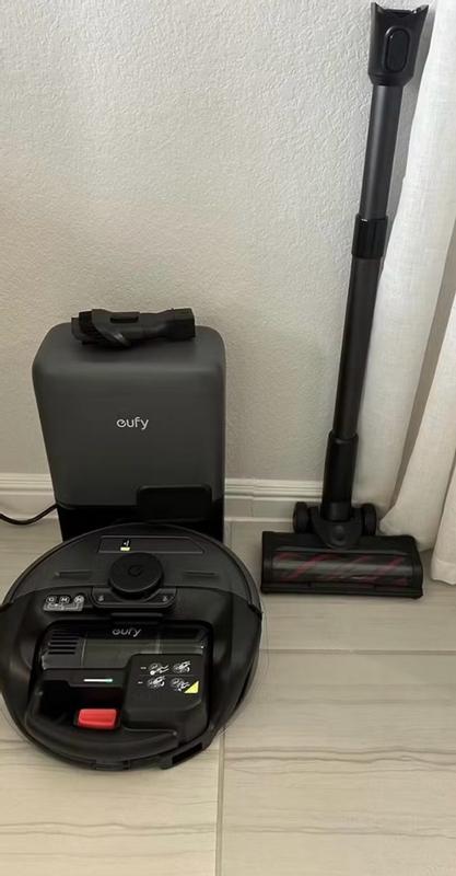 Customer carousel item 8.