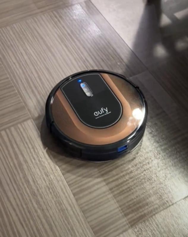 eufy RoboVac G30 Hybrid Vac and Mop Auto Charging Pet Robotic
