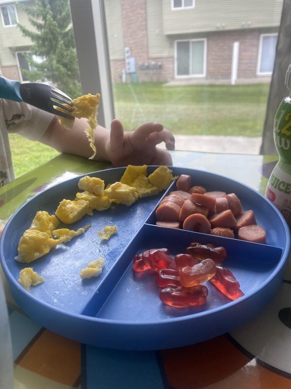 Organic Summer Strawberry Bunny Fruit Snacks | Annie's Homegrown