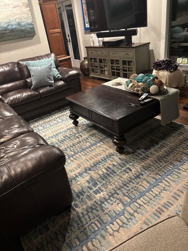 Customer carousel item 3.