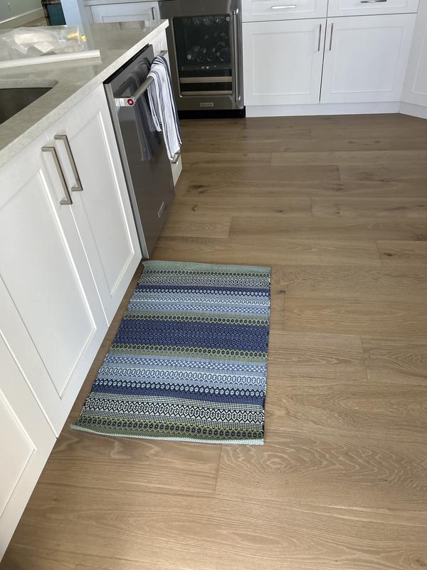 Customer carousel item 1.