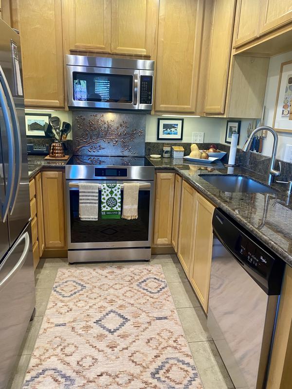 Customer carousel item 2.