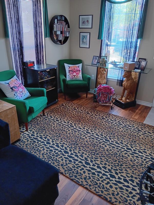 Customer carousel item 5.