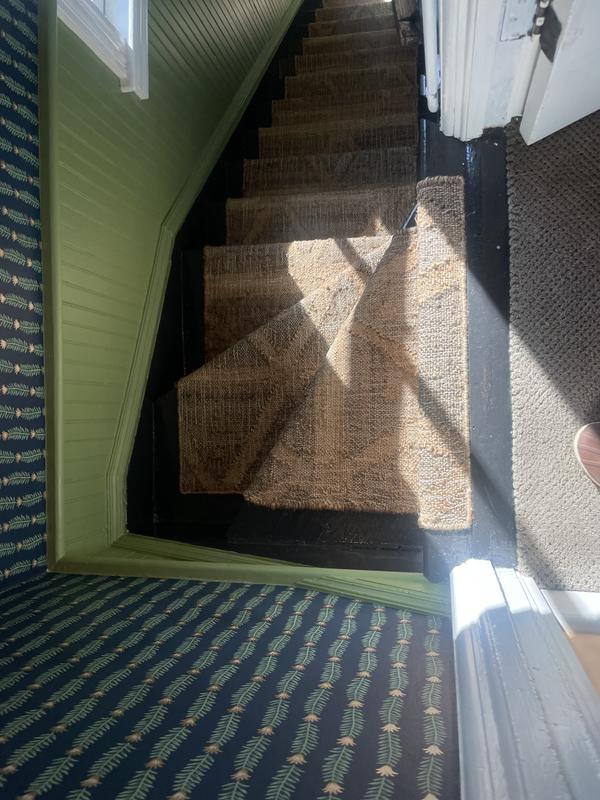 Customer carousel item 3.